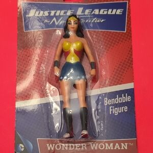 Wonder Woman Bendable Figure